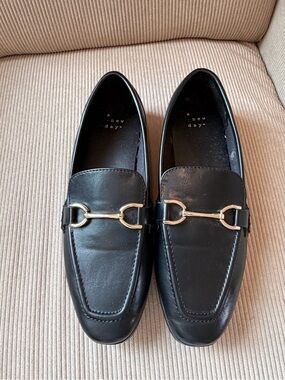 NWOT loafers